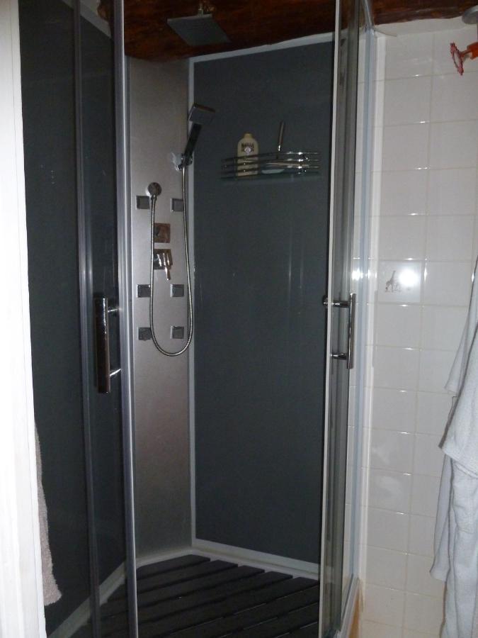 Bed and Breakfast Les Hibiscus Saint-Jean-le-Centenier Esterno foto